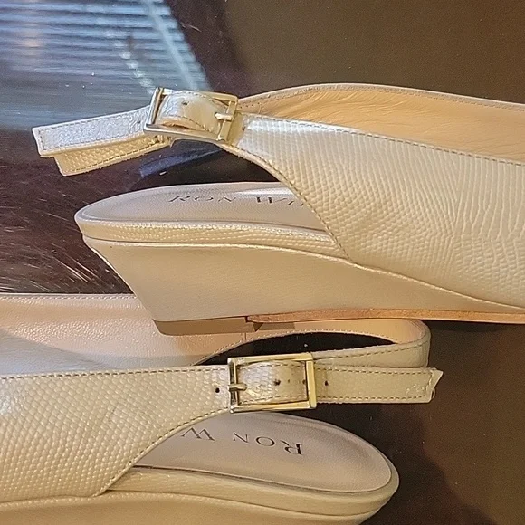 Shoes - Picture 6 of 8